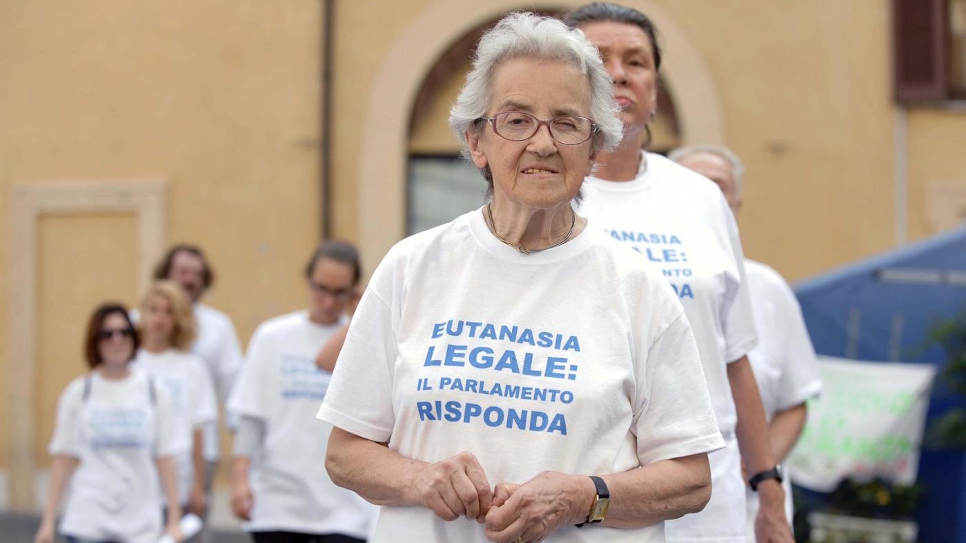 Dj Fabo, Mina Welby: Serve una legge che regoli l’eutanasia