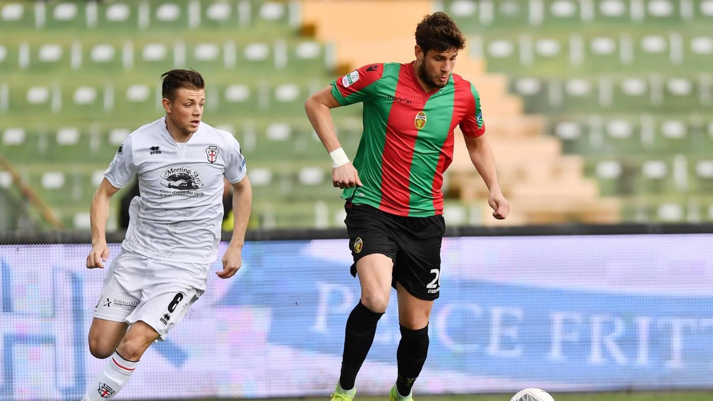 Colpo della Pro Vercelli: vittoria 2-1 a Terni