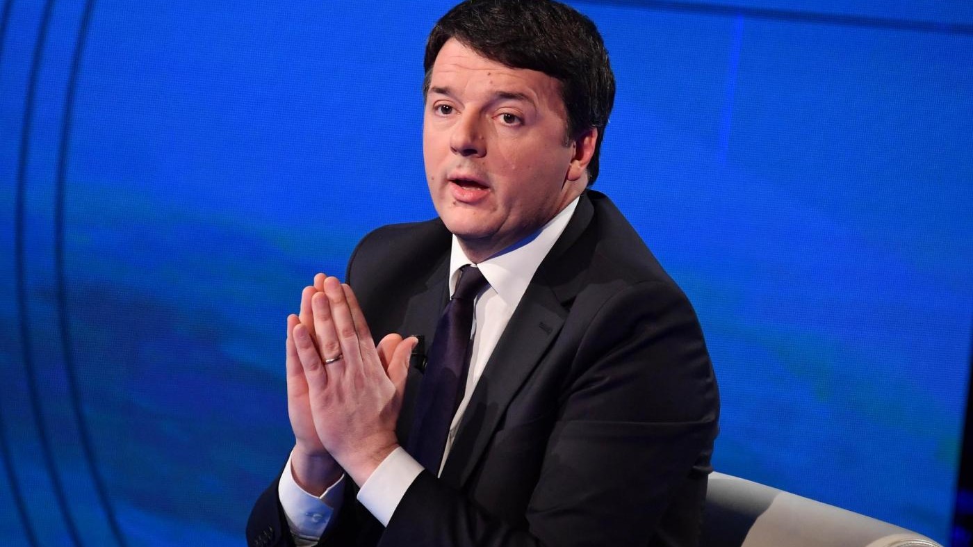 Pd, Renzi: Fatti errori, accetto critiche, ma no marcia indietro