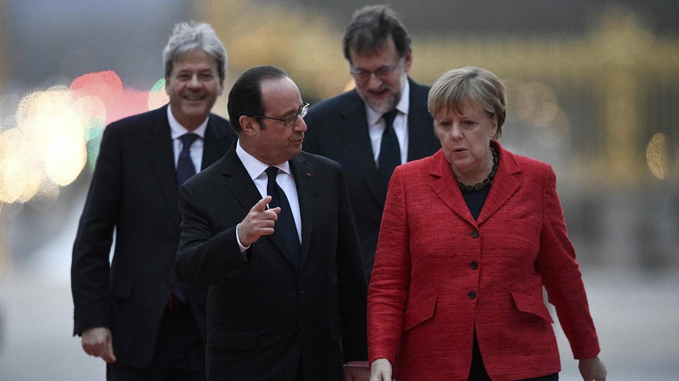 Ue, Merkel avverte: Se ci fermiamo tutto potrebbe crollare