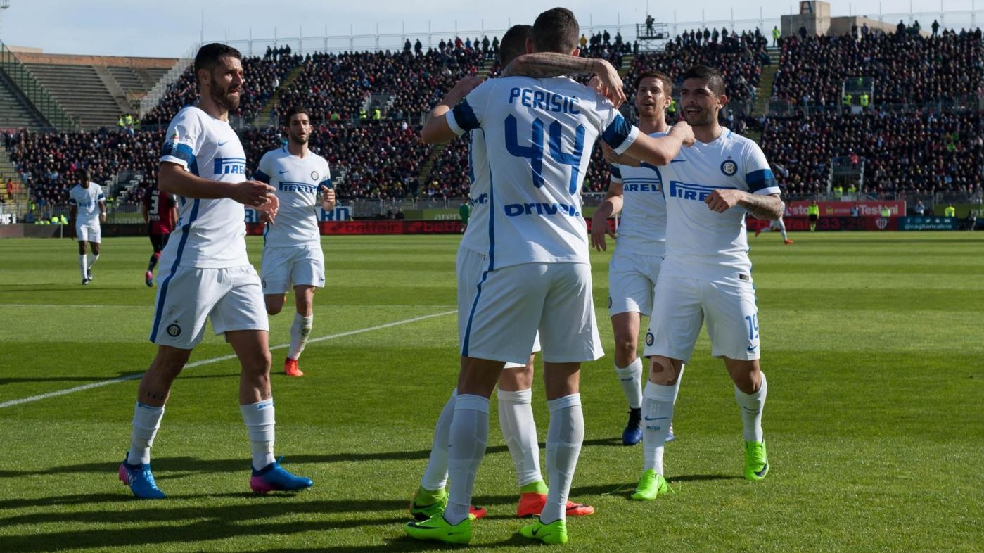 FOTO Pokerissimo dell’Inter in casa del Cagliari