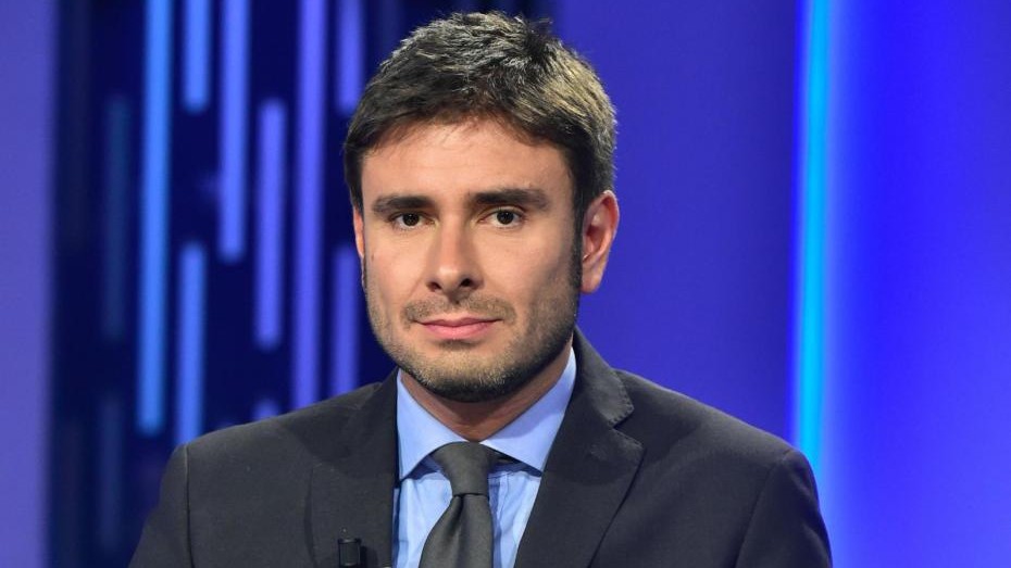 Di Battista: Renzi ormai sta antipatico anche a se stesso