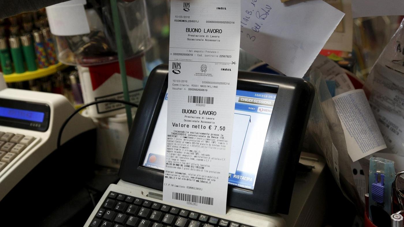 Lavoro, per imprese valore voucher può salire a 15 euro