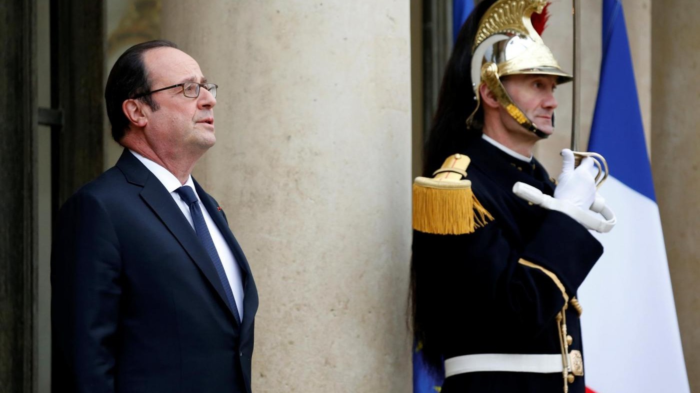 Francia, Hollande potrebbe ricandidarsi all’Eliseo