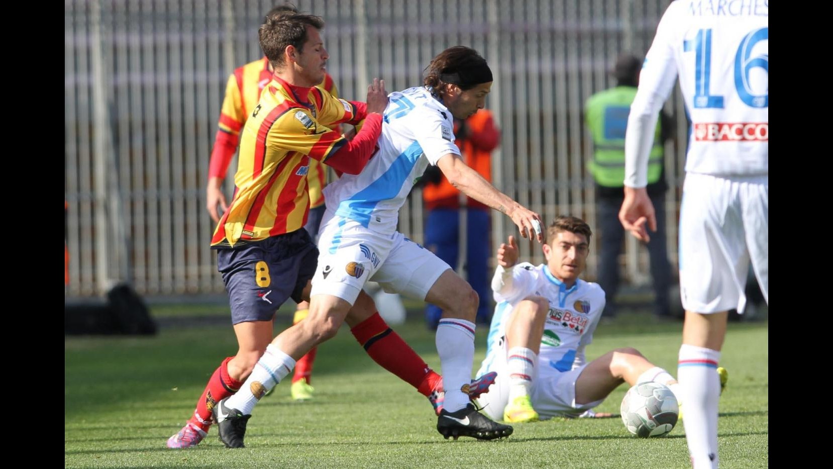 FOTO Lega Pro, Lecce-Catania 1-0