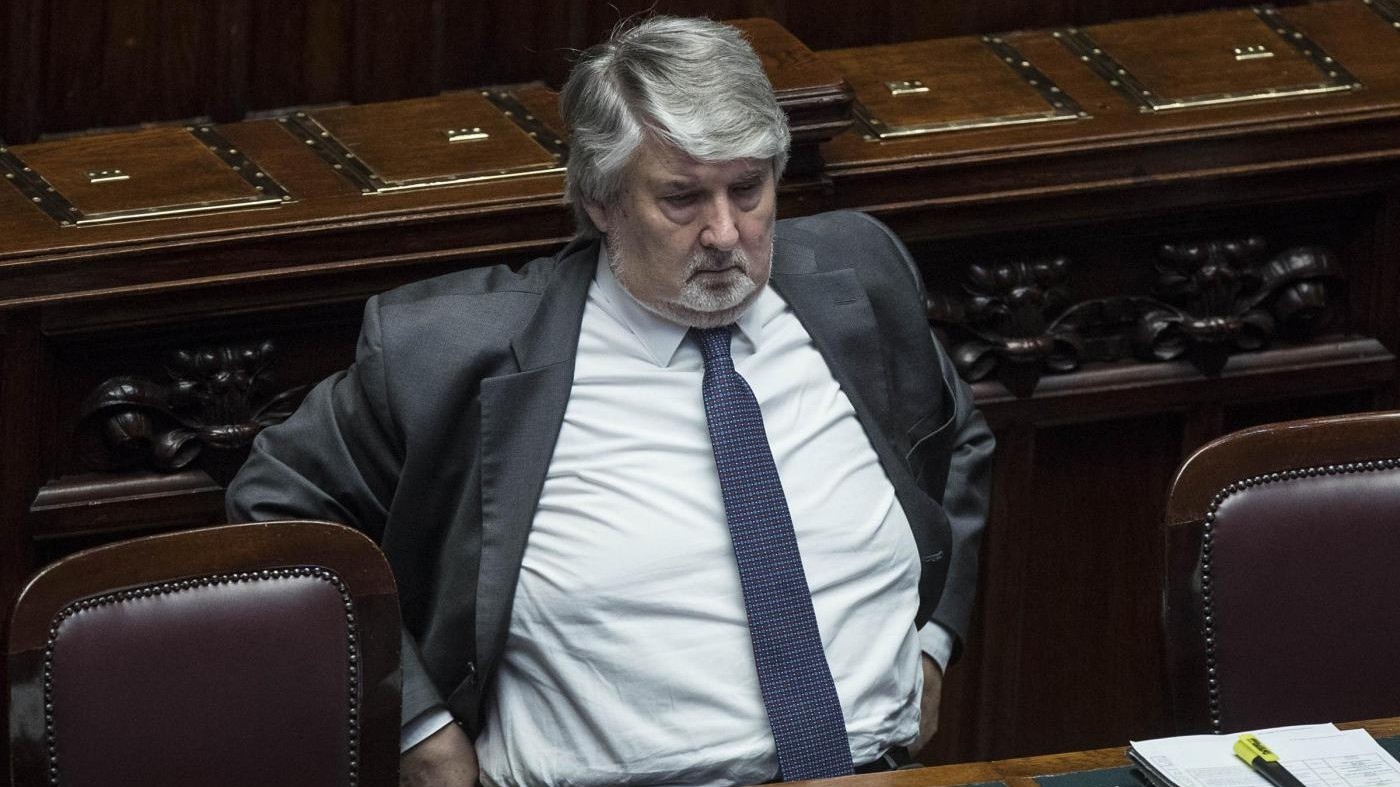 Consip, Poletti: Nessuna ragione per cui Lotti debba dimettersi