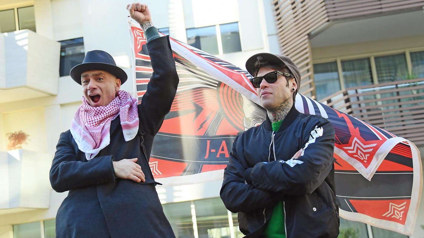 Fedez e J-Ax aggiungono una nuova data al tour: 14 luglio a Locarno