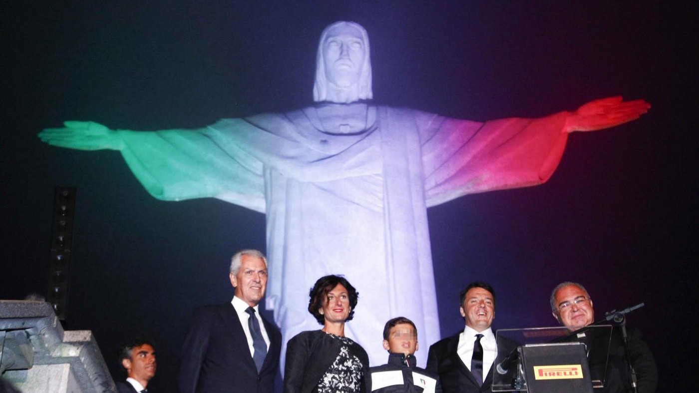Rio 2016, il Cristo Redentore si illumina con il tricolore italiano