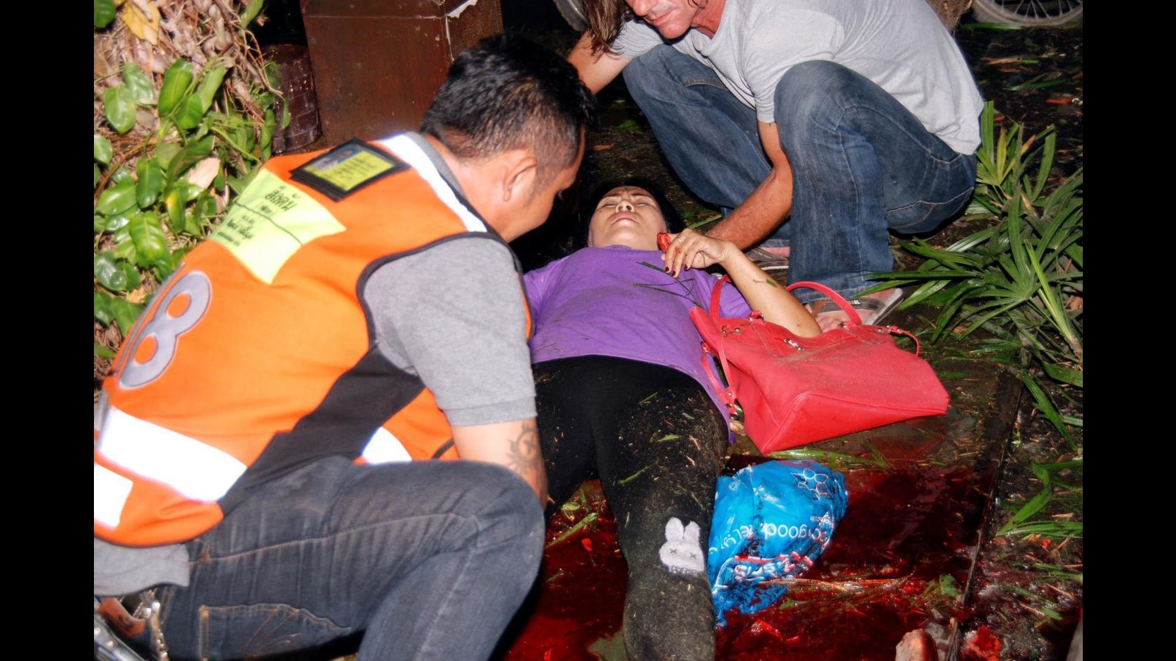 FOTO Caos in Thailandia: diverse esplosioni in poche ore