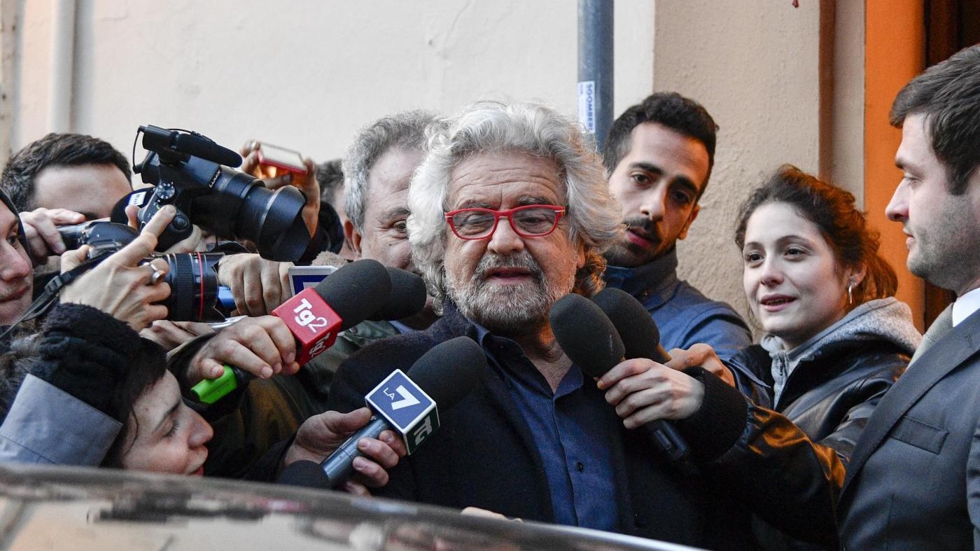 Grillo attacca: Chi non è d’accordo si fondi un altro partito