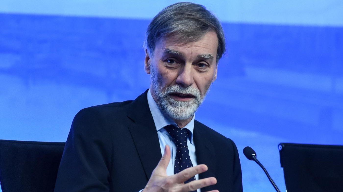 Alitalia, sindacati: Per Delrio la situazione è molto critica