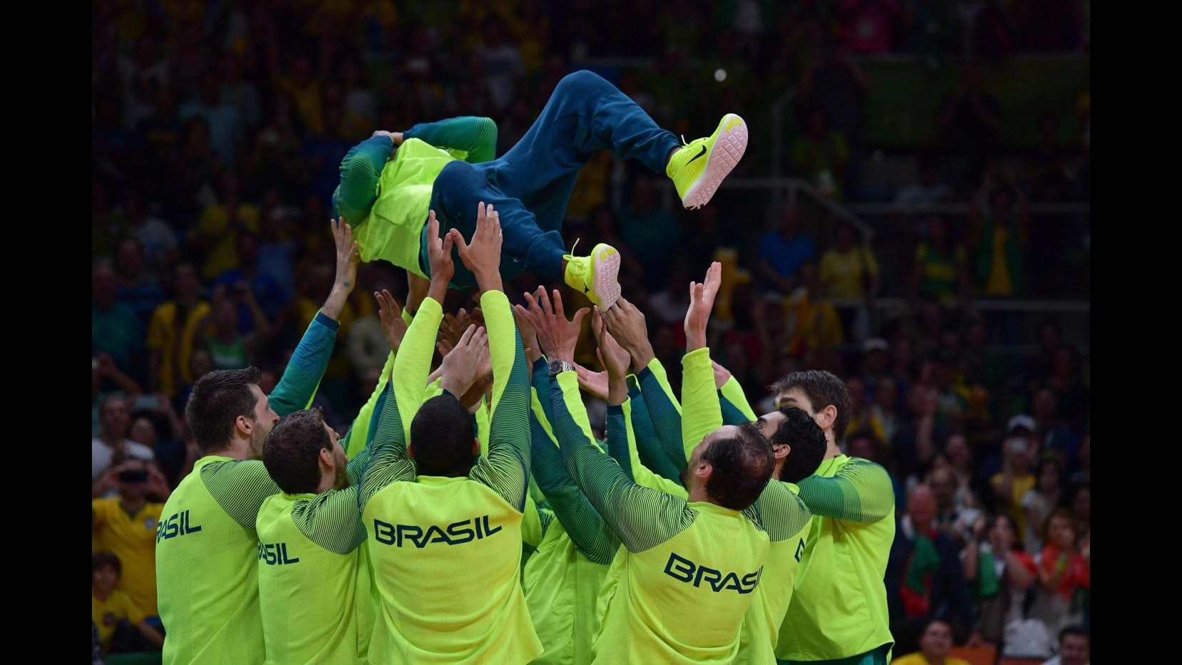 Rio, l’Italvolley si arrende al Brasile in finale: è argento