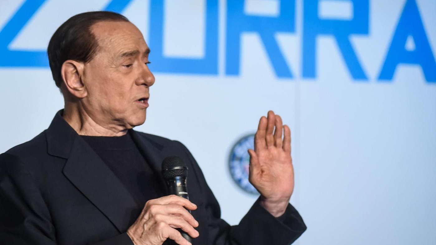 Berlusconi in aula a Milano, testimone a processo Emilio Fede