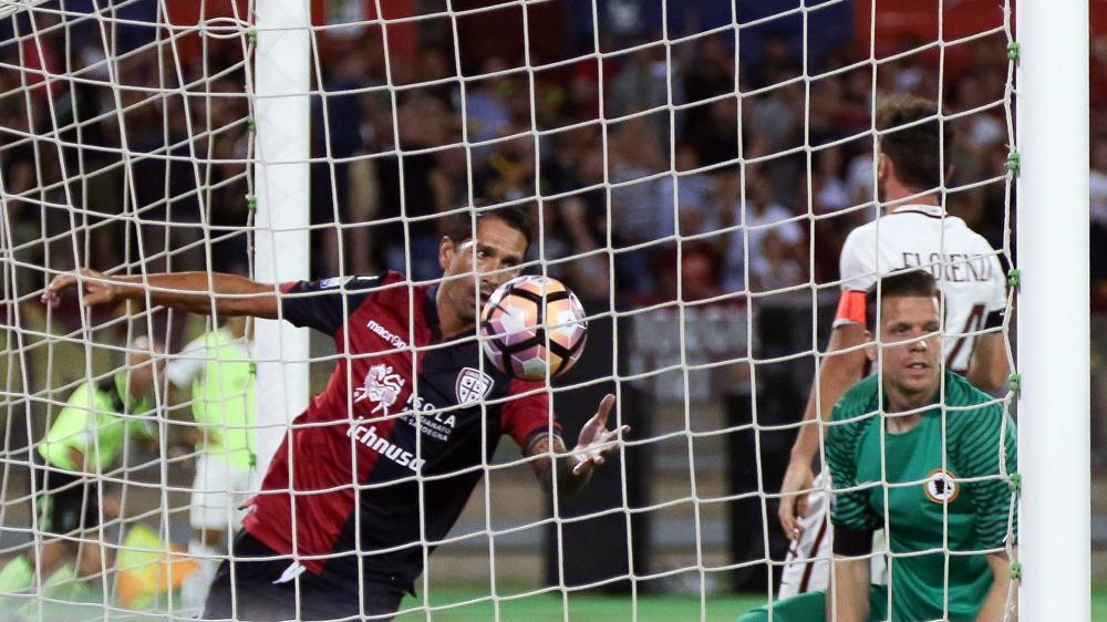 FOTO Rimonta del Cagliari: 2-2 con la Roma