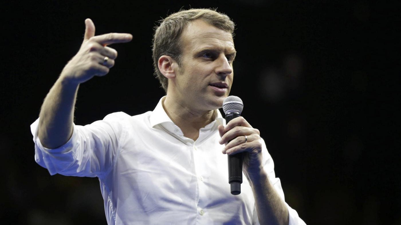 Francia, sondaggio: Macron batte Le Pen al 2° turno con 62% voti