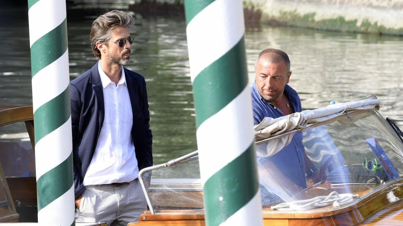 FOTO Festival di Venezia, Kim Rossi Stuart arriva all’Excelsior