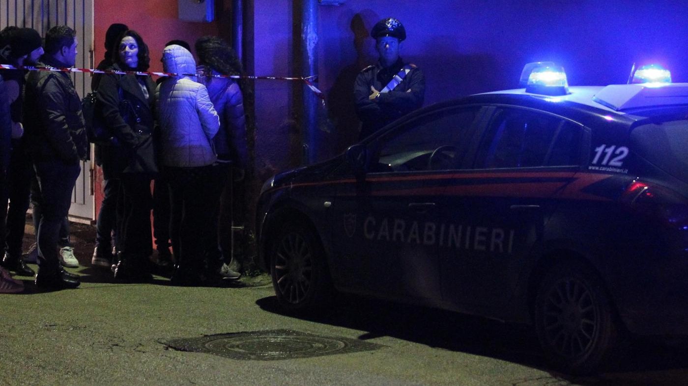 Caserta, marito e moglie trovati morti: ipotesi omicidio-suicidio