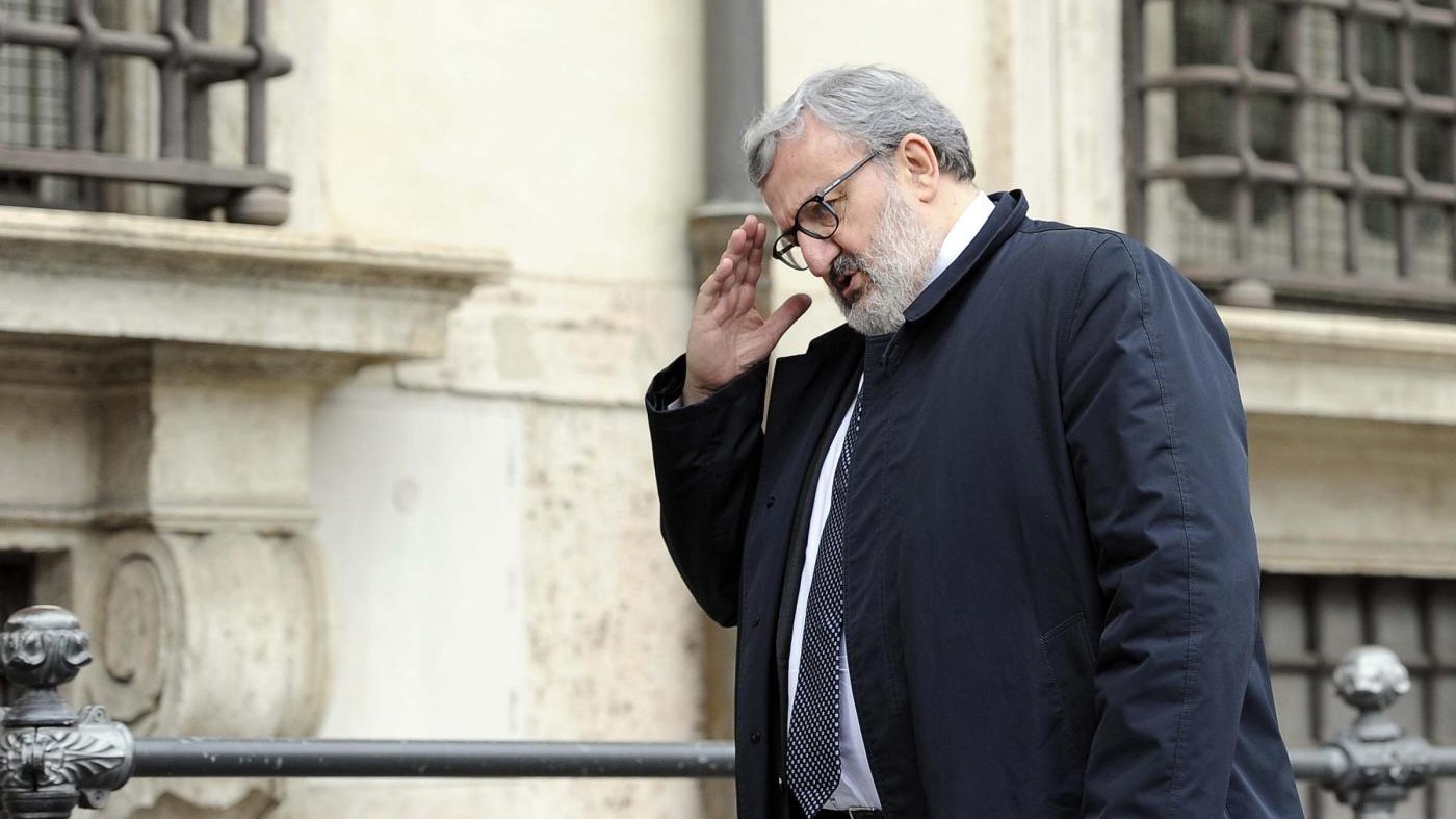Consip, Emiliano sentito come testimone: acquisiti sms con Lotti