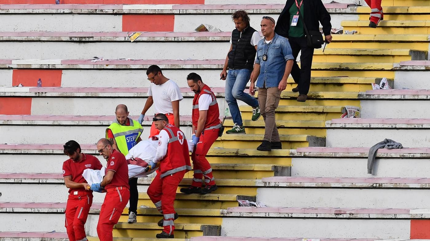 FOTO Tifoso muore per malore durante Perugia-Ternana