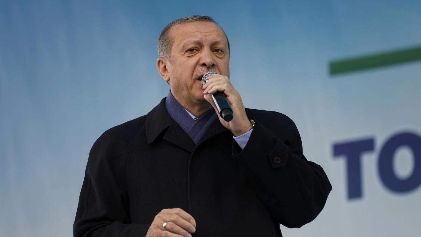 Erdogan a Putin: Disumani gli attacchi chimici, sono inaccettabili