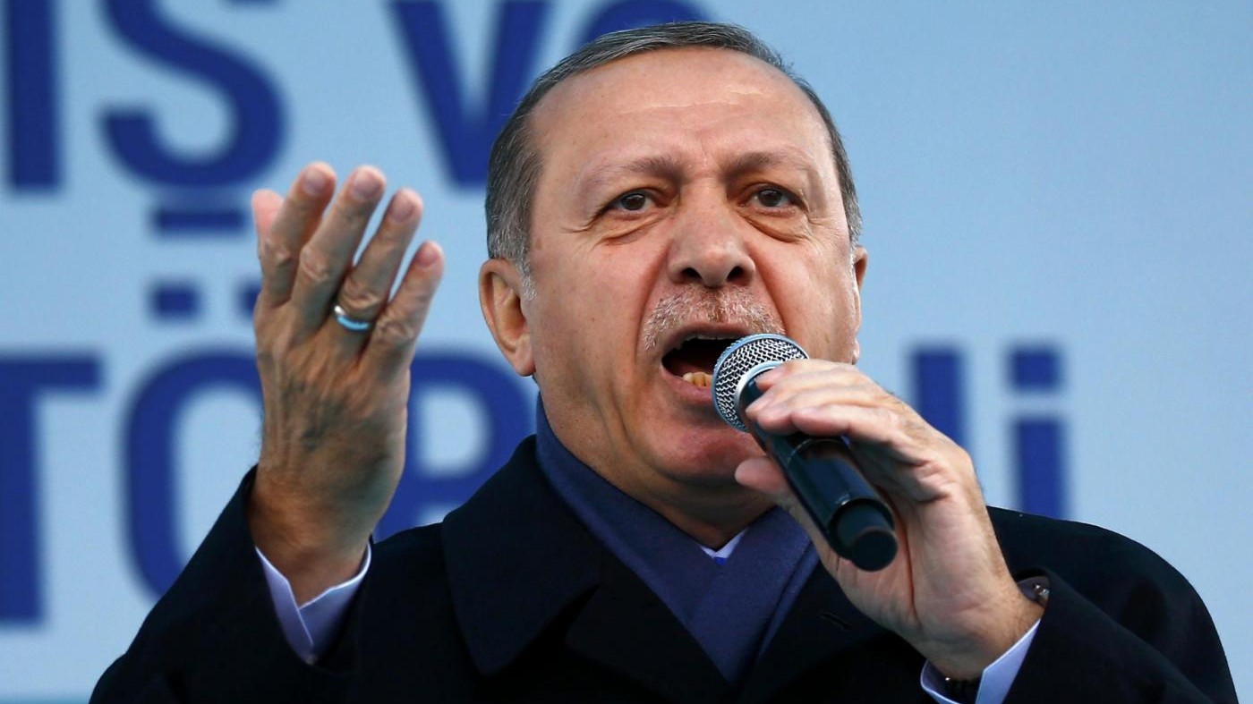 Erdogan: Continuerò a definire i paesi Ue nazisti e fascisti