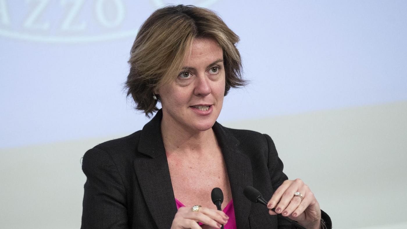 Lorenzin: Rivedremo i ticket, poi abolizione o vincolo su gettito