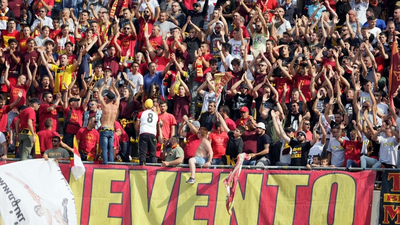 FOTO Goleada Benevento: 4-0 al Bari al San Nicola