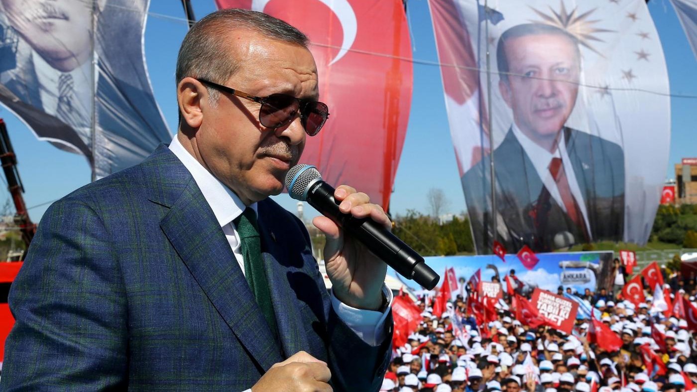 Criticano Erdogan: Turchia vieta espatrio a 100 olandesi