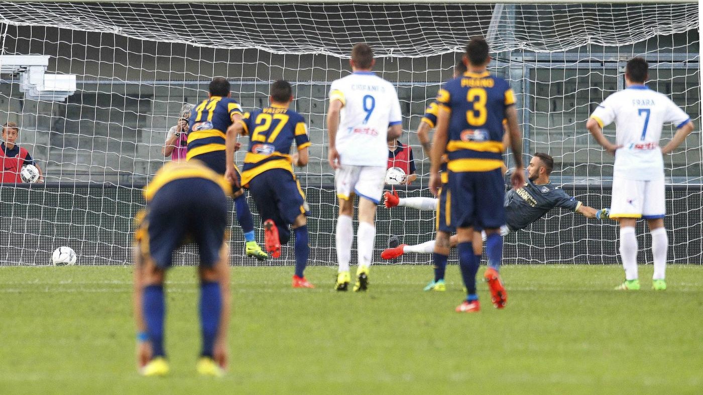 FOTO Verona stende Frosinone 2-0