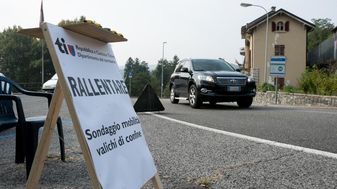 FOTO Viaggio al confine italo-svizzero dopo il referendum in Ticino