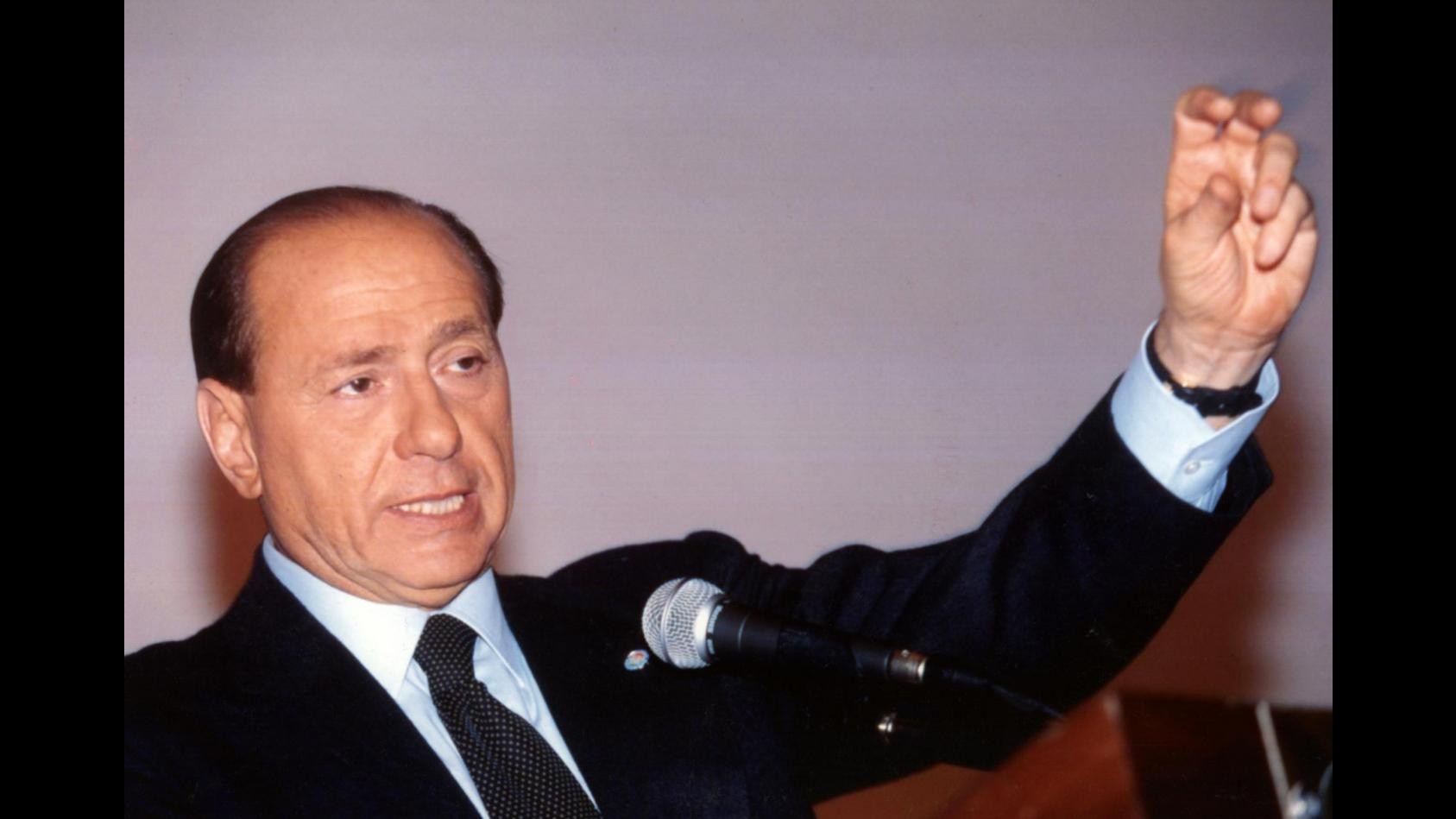 FOTO- Silvio Berlusconi Compie 80 Anni, La Sua Storia Per Immagini ...