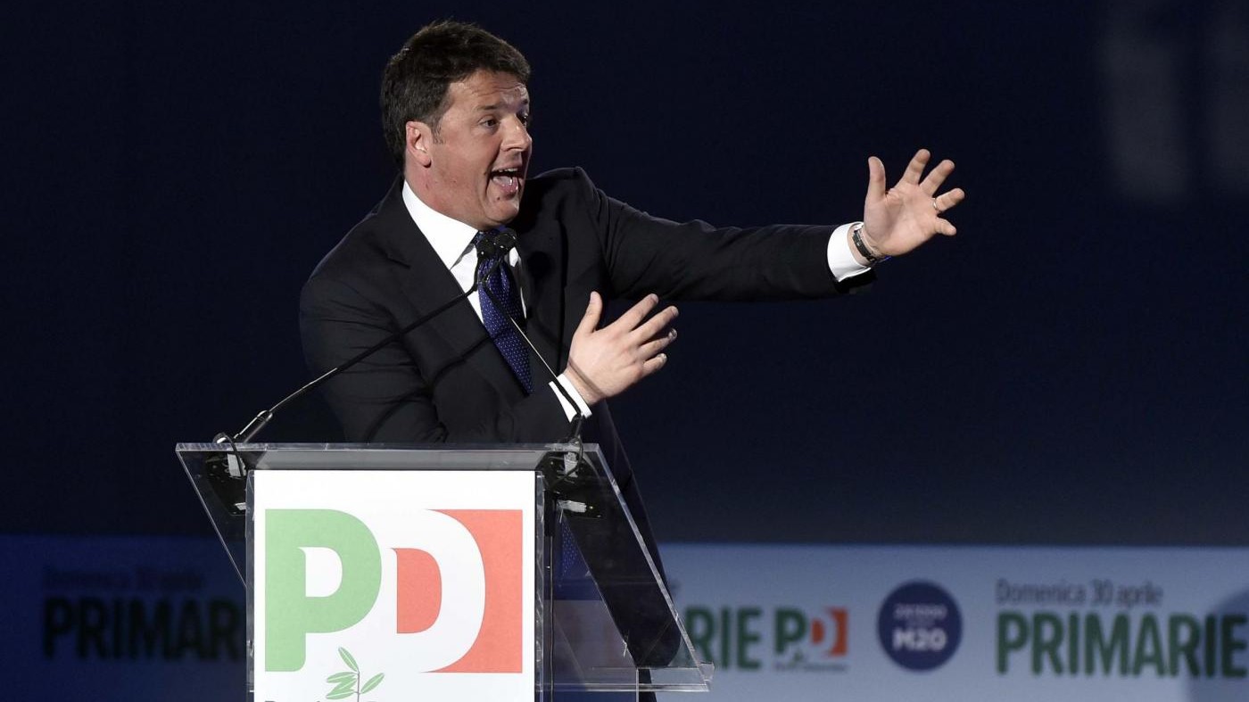 Renzi pensa al voto ma avverte dem: chi perde non bombardi Pd