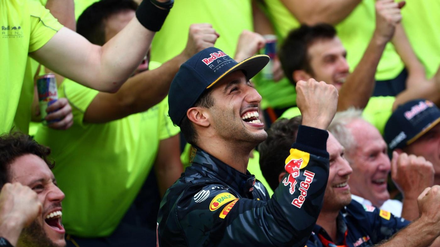 FOTO F1, vince Ricciardo: ko Vettel e Hamilton