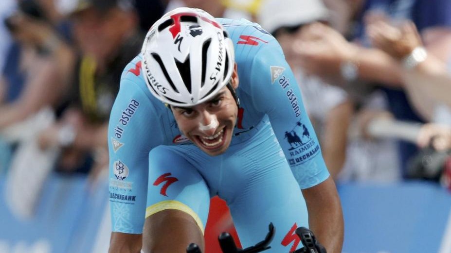 Infortunio amaro per Aru: rinuncia al Giro d’Italia