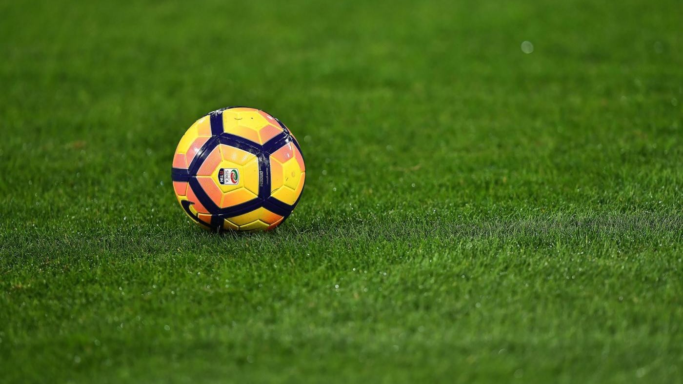 Serie A, anche il derby di Roma si giocherà alle 12.30