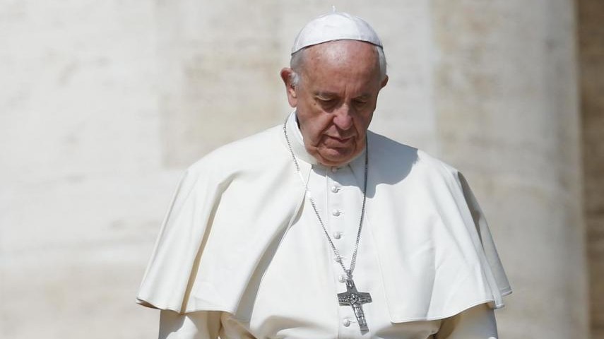 Papa: Fermate i signori della guerra, guadagnano sul sangue