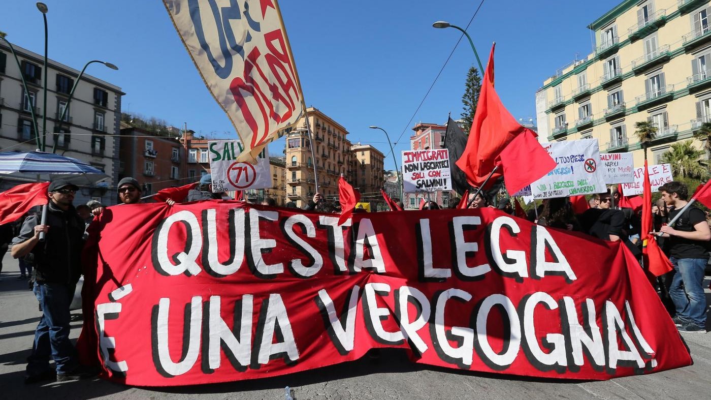 Pontida, manifestazione anti Lega: sindaco ordina ‘coprifuoco’