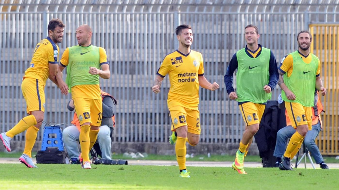 FOTO Poker del Verona all’Ascoli 4-1