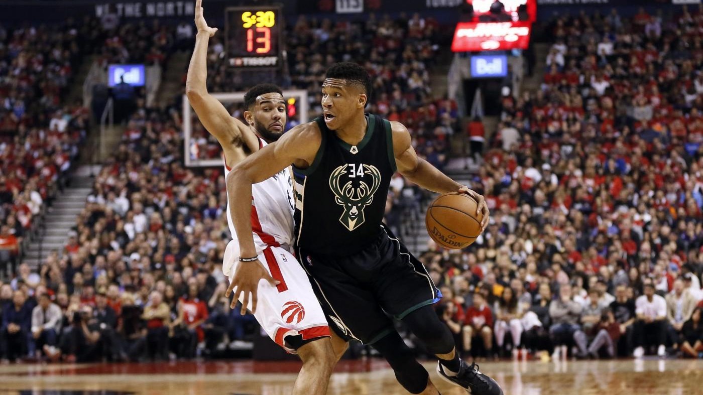 Playoff Nba, partono bene Cavs e Spurs. Colpo dei Bucks a Toronto