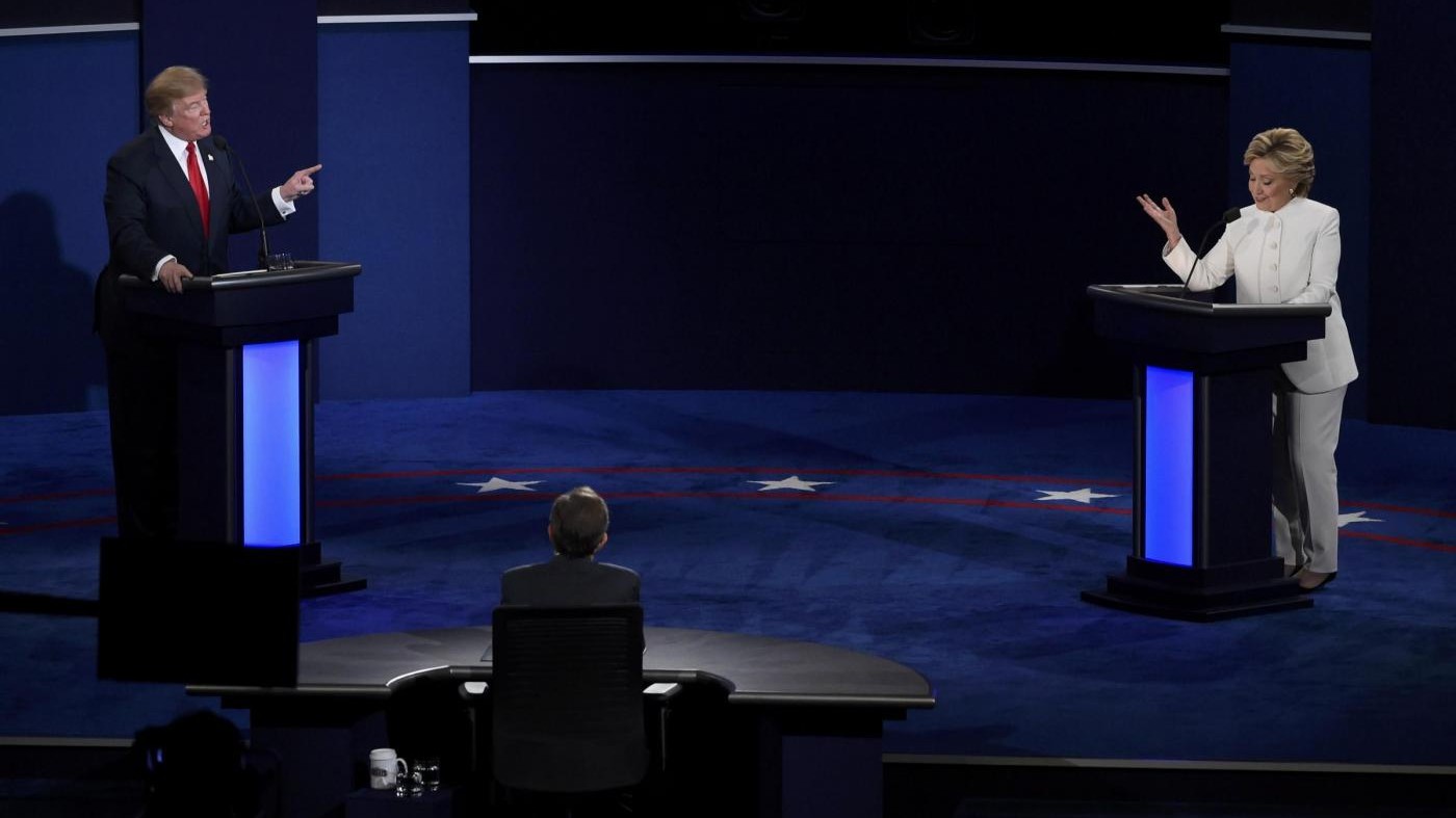 FOTO Clinton attacca Trump e vince il terzo dibattito
