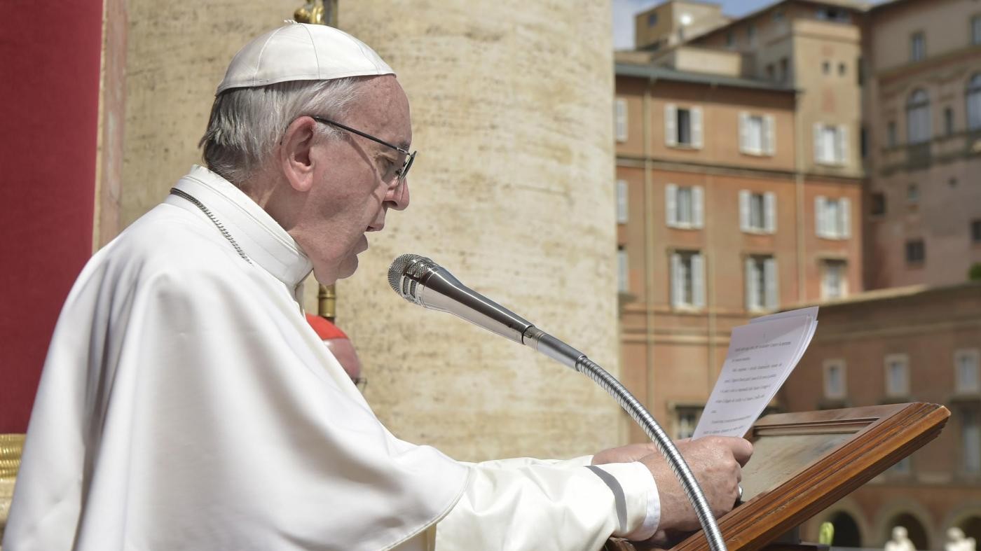 Papa prega per cristiani perseguitati: Testimoni coraggiosi