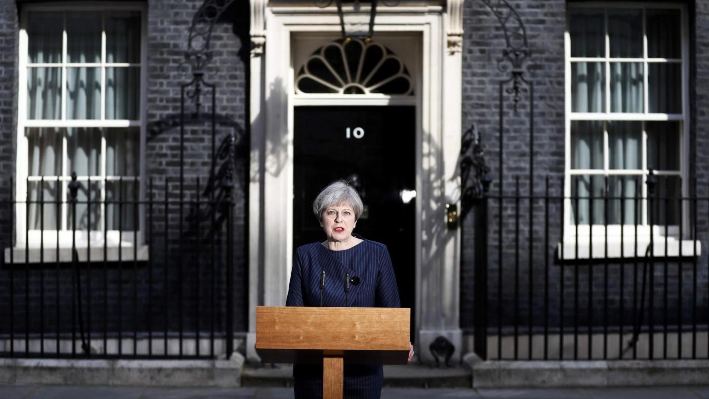May annuncia elezioni anticipate: nel Regno Unito si vota l’8 giugno
