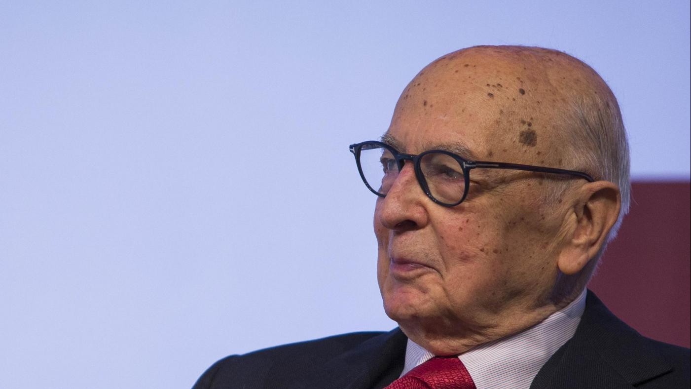 Napolitano sfida Boldrini: Ministra è orribile e sindaca abominevole