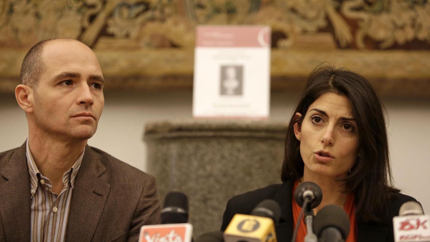 Campidoglio, Raggi: Sostituzione immediata di Marra, dispiaciuta ma andiamo avanti