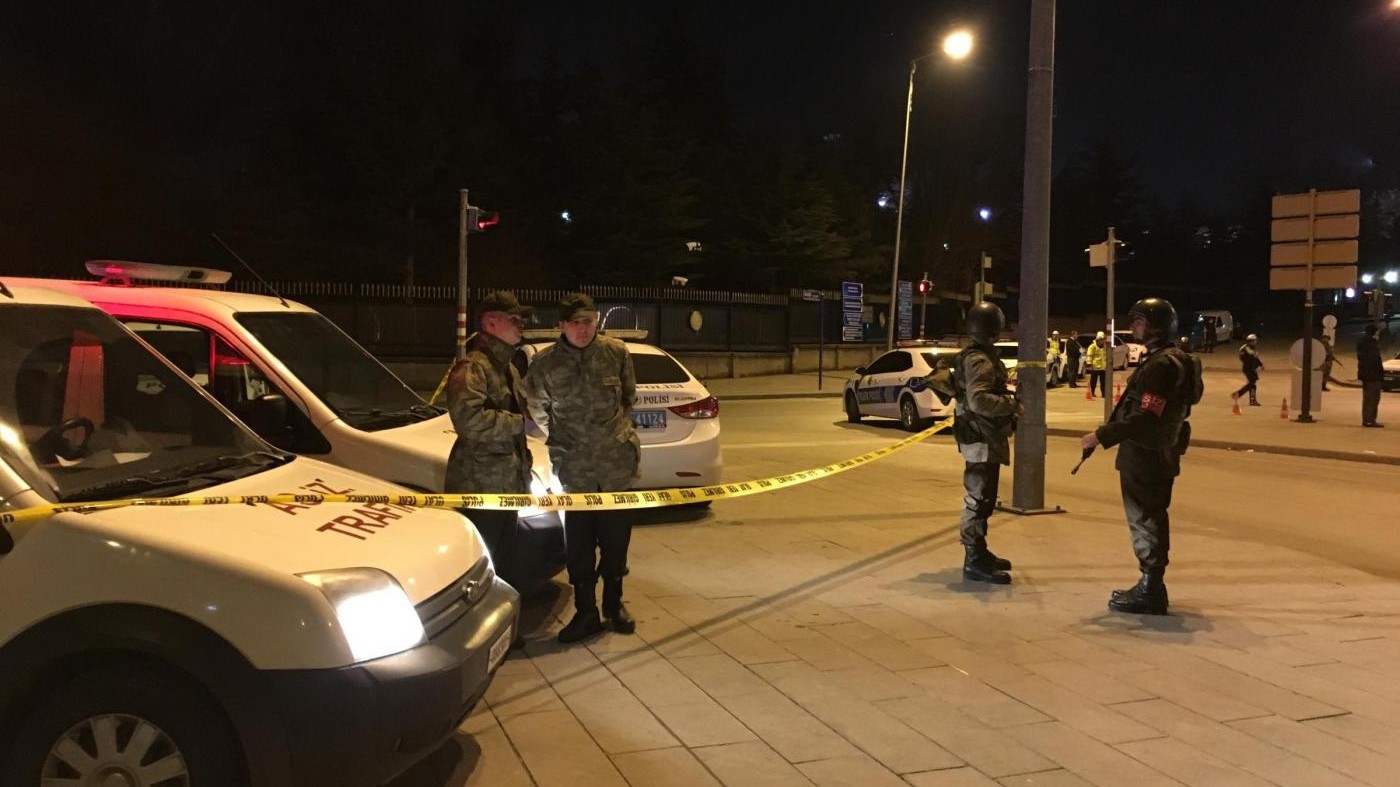 Turchia, bomba a Kayseri: colpito bus di soldati, molte vittime