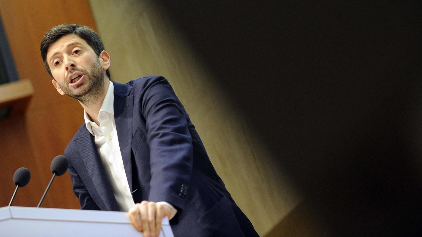 Pd, Speranza: Al congresso ci sarò, io Davide contro Golia