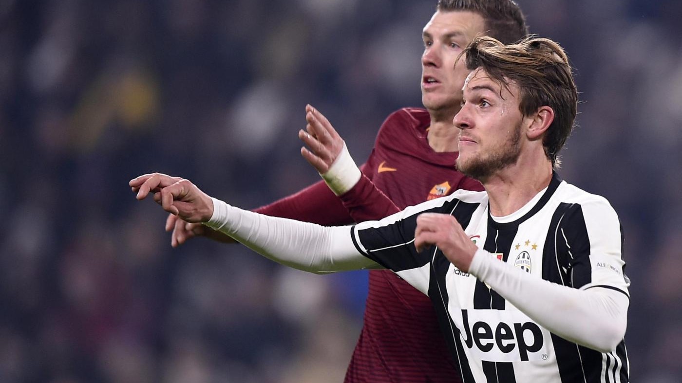 Calcio, le pagelle di Juve-Roma: Rugani-Sturaro mostruosi, male Dzeko