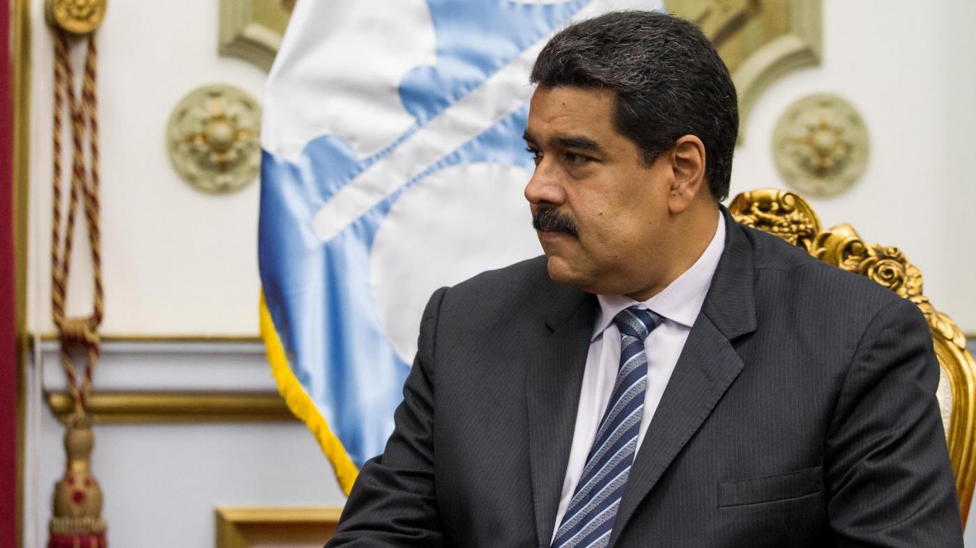 Venezuela rinvia ritiro banconota 100 bolivar