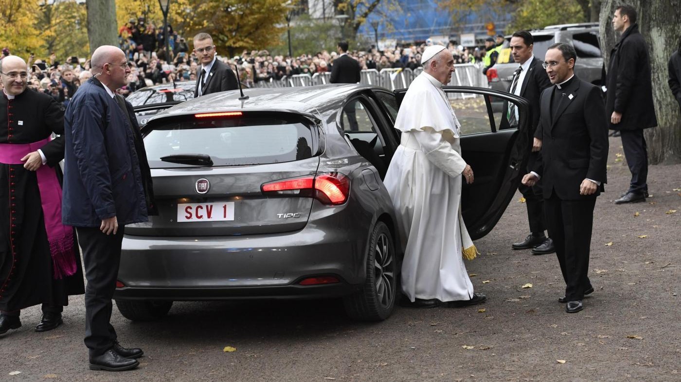 Il Papa in viaggio apostolico in Svezia: l’arrivo a Malmo