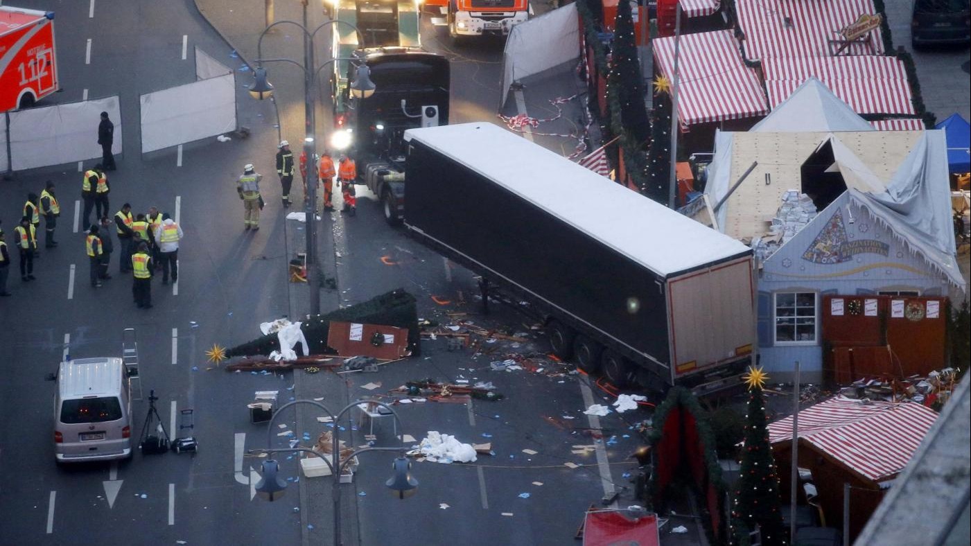 Berlino, ricercato tunisino: aveva contatti con Isis in Germania
